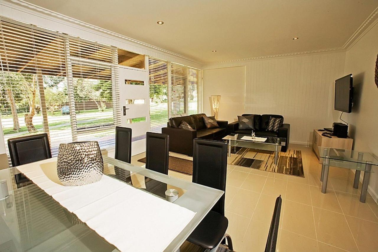 Beach House Apartments Cowes Exterior foto